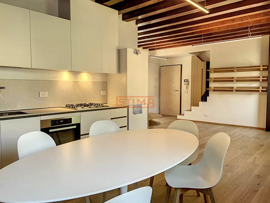 Immagine 8 di Attico in affitto  a Treviso