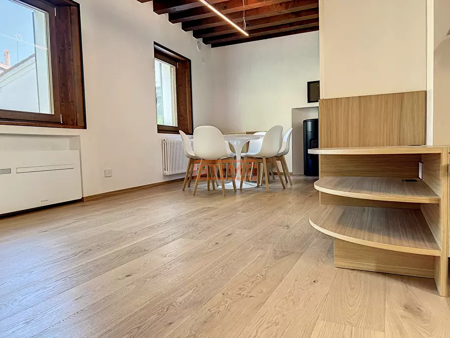 Immagine 12 di Attico in affitto  a Treviso