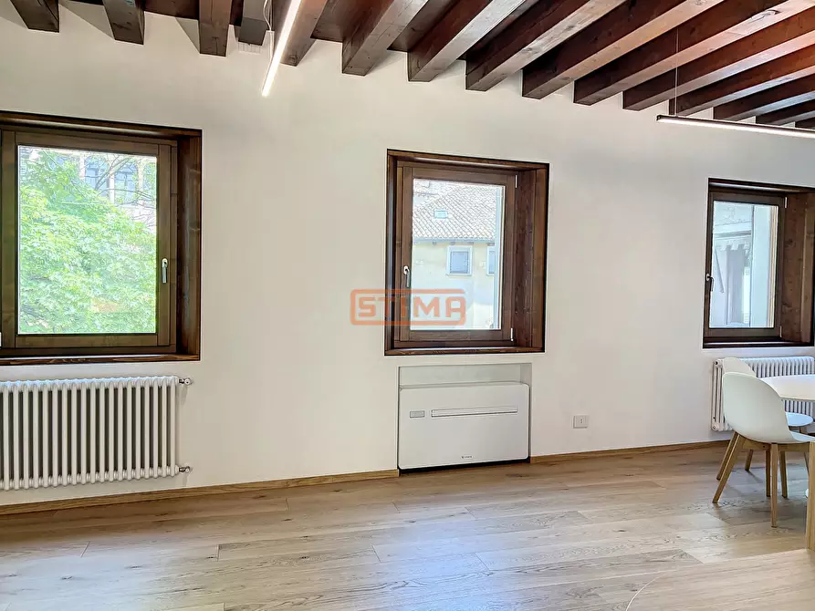 Immagine 13 di Attico in affitto  a Treviso