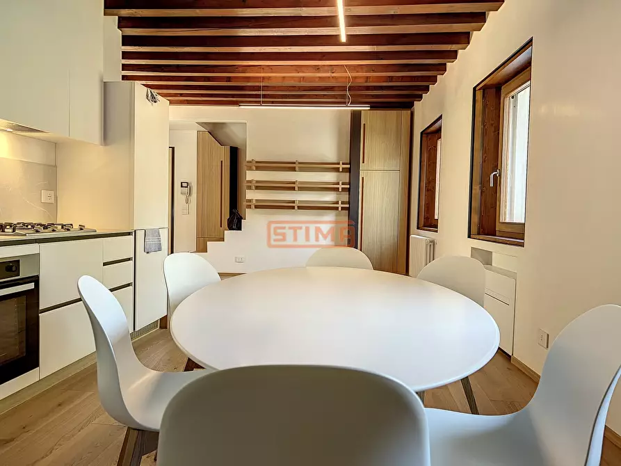 Immagine 6 di Attico in affitto  a Treviso