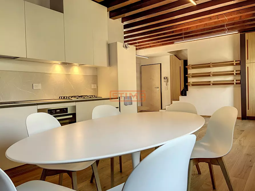 Immagine 9 di Attico in affitto  a Treviso