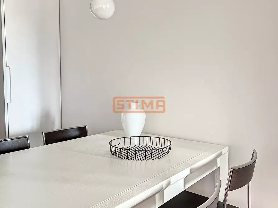 Immagine 14 di Appartamento in affitto  a Treviso