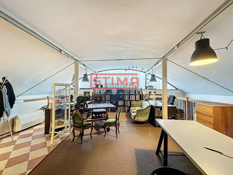 Immagine 14 di Ufficio in affitto  a Treviso