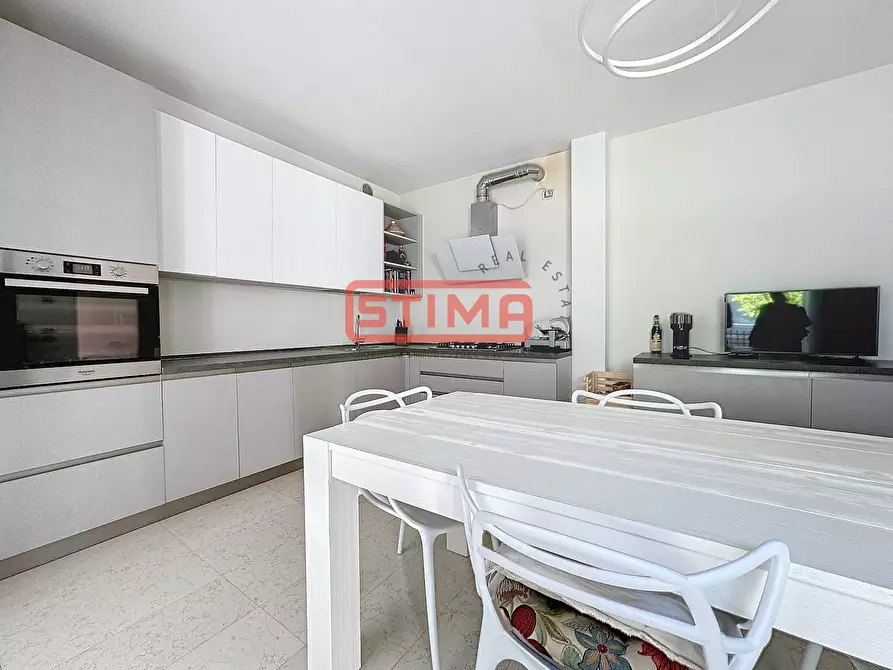 Immagine 43 di Appartamento in affitto  a Treviso