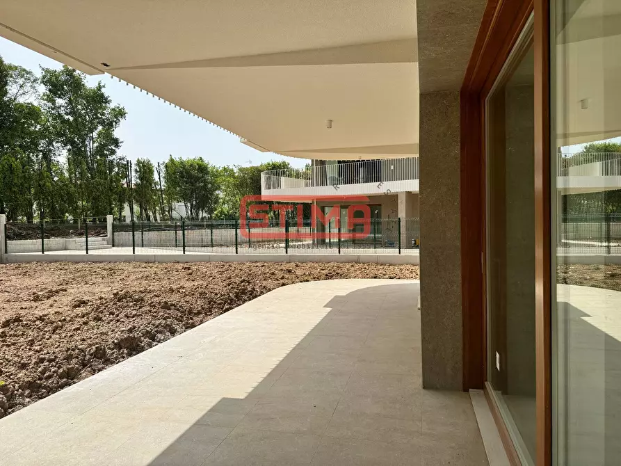 Immagine 15 di Appartamento in vendita  a Treviso