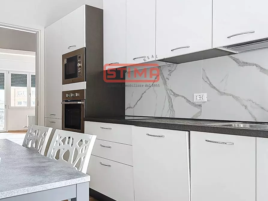 Immagine 1 di Appartamento in affitto  a Treviso