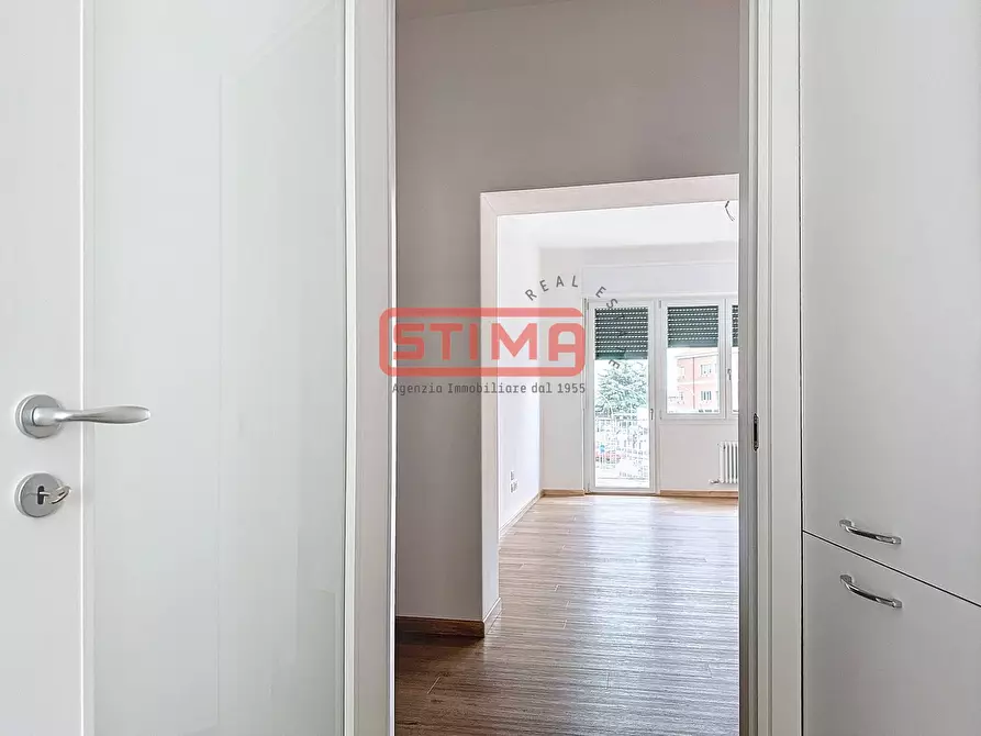 Immagine 13 di Appartamento in affitto  a Treviso