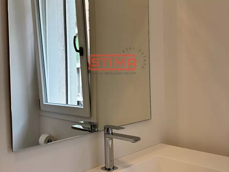 Immagine 31 di Appartamento in vendita  a Treviso