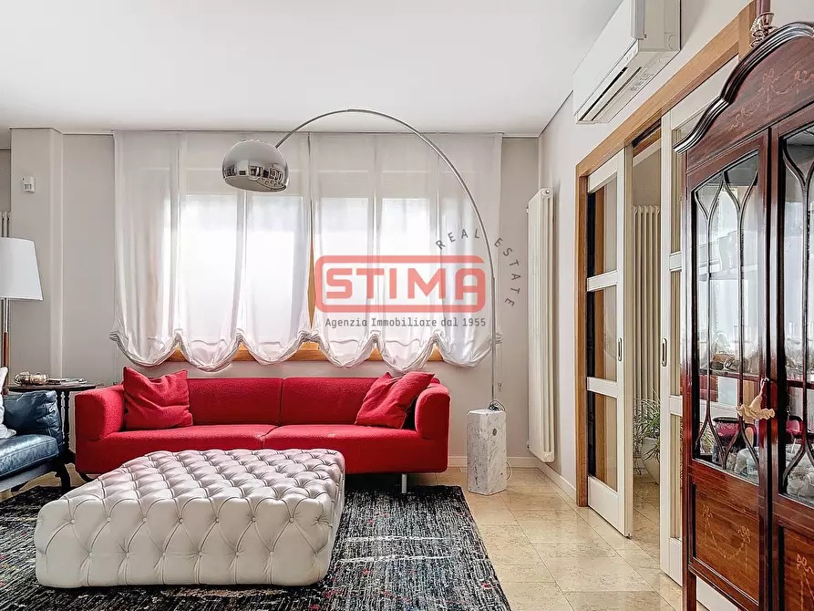 Immagine 38 di Villa in vendita  a Treviso