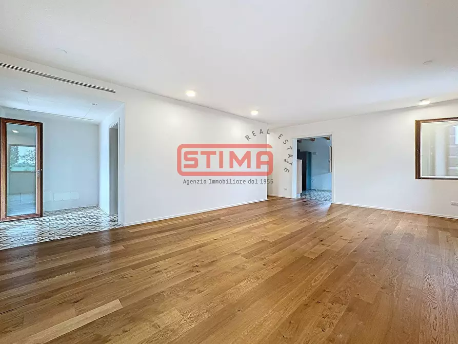 Immagine 15 di Villa in affitto  a Silea