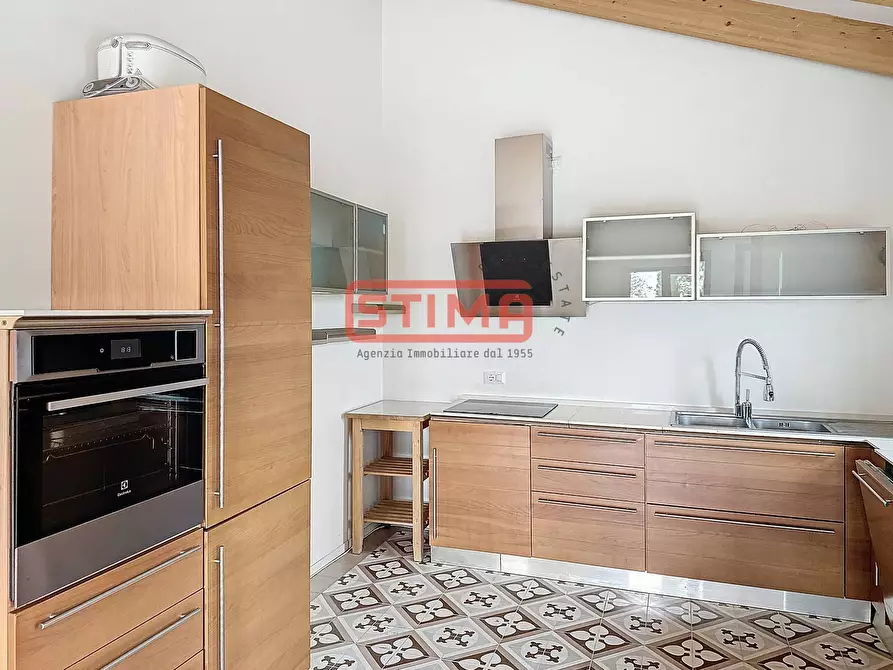 Immagine 21 di Villa in affitto  a Silea