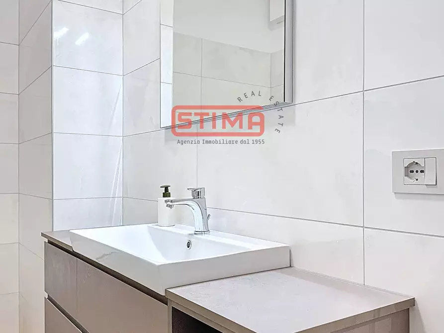 Immagine 37 di Appartamento in affitto  a Treviso