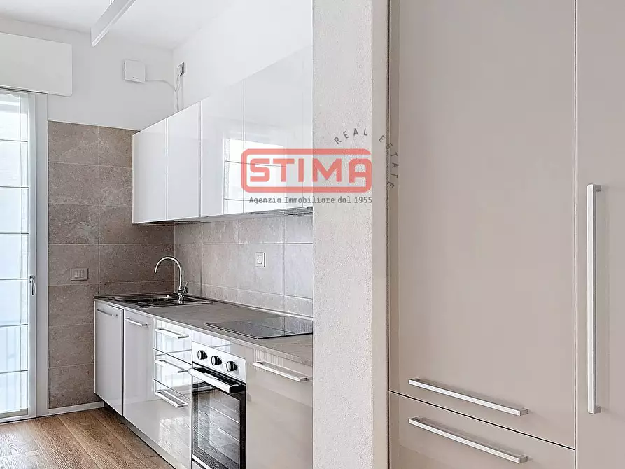 Immagine 42 di Appartamento in affitto  a Treviso