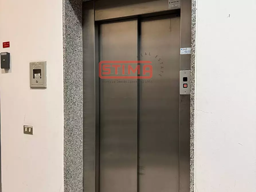 Immagine 9 di Magazzino in affitto  in VIA TORINO a Venezia