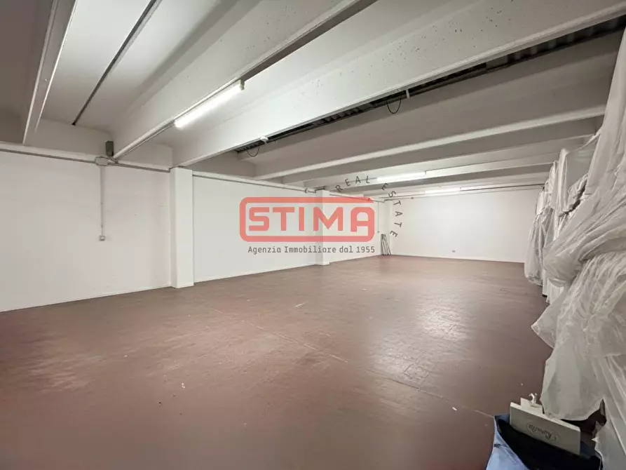 Immagine 6 di Magazzino in affitto  in VIA TORINO a Venezia