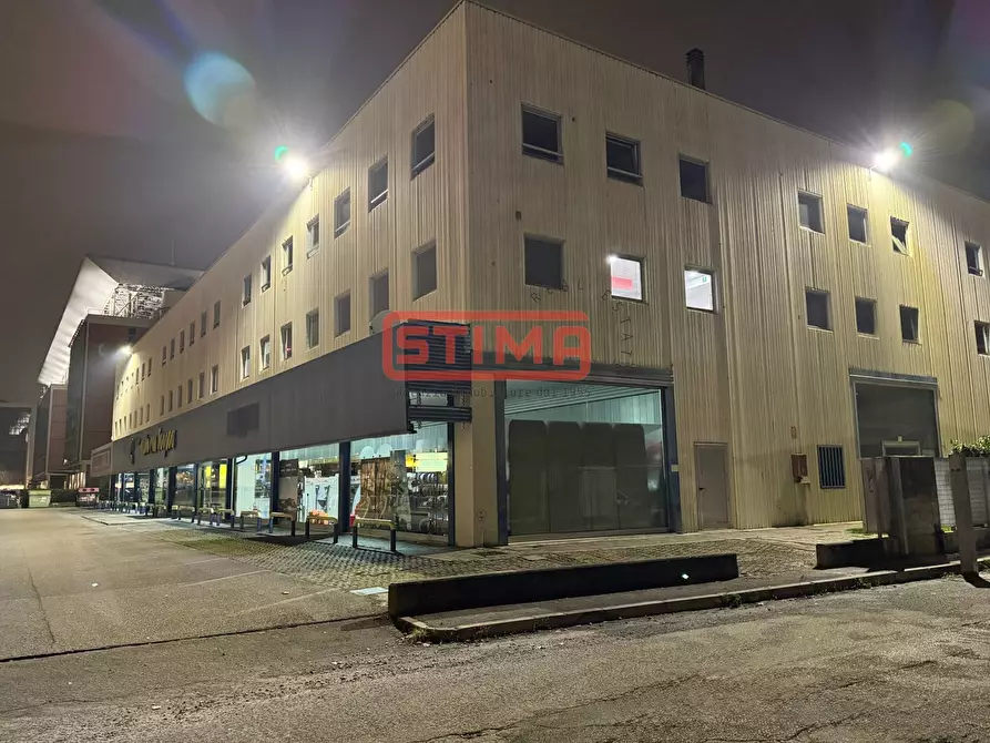 Immagine 8 di Magazzino in affitto  in VIA TORINO a Venezia