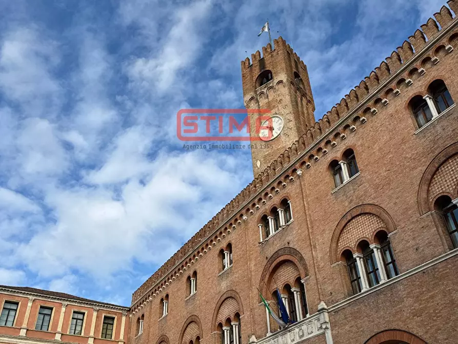 Immagine 2 di Appartamento in affitto  a Treviso