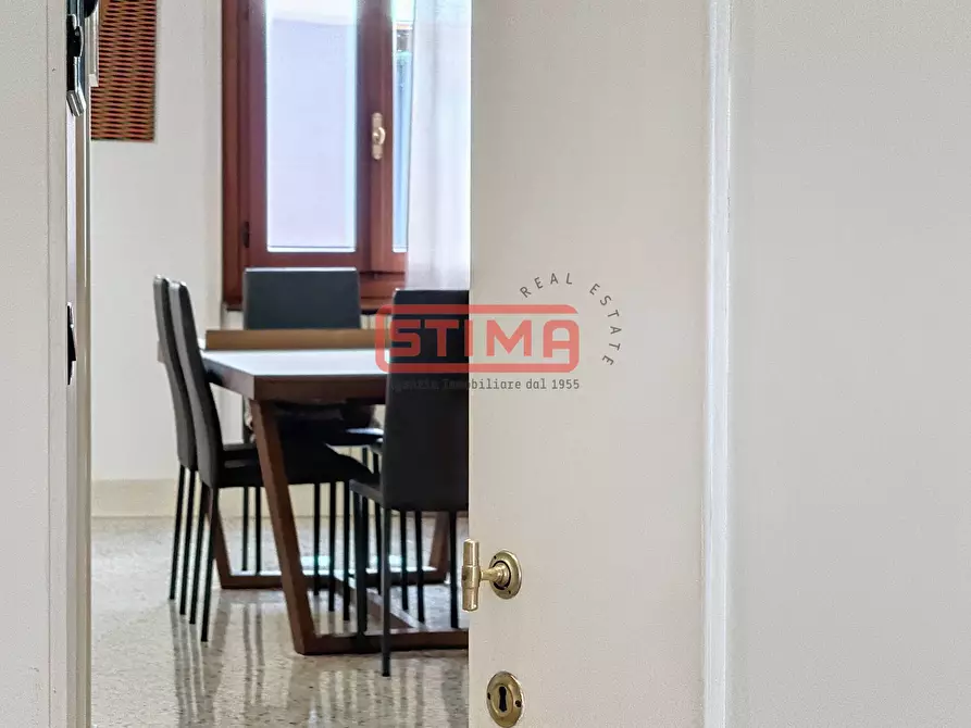 Immagine 25 di Appartamento in affitto  a Treviso