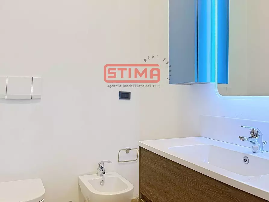 Immagine 45 di Appartamento in affitto  a Treviso