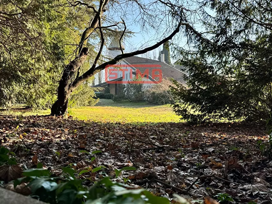 Immagine 13 di Villa in vendita  a Casier