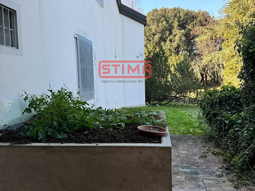Immagine 36 di Villa in vendita  a Casier