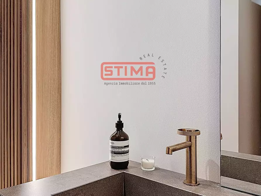 Immagine 20 di Appartamento in vendita  a Treviso