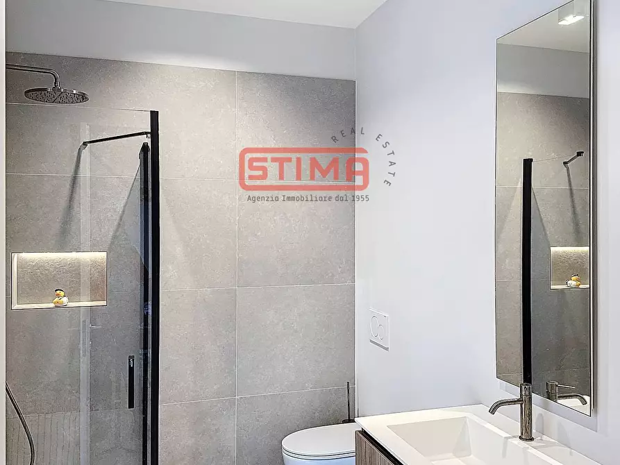 Immagine 39 di Appartamento in vendita  a Treviso