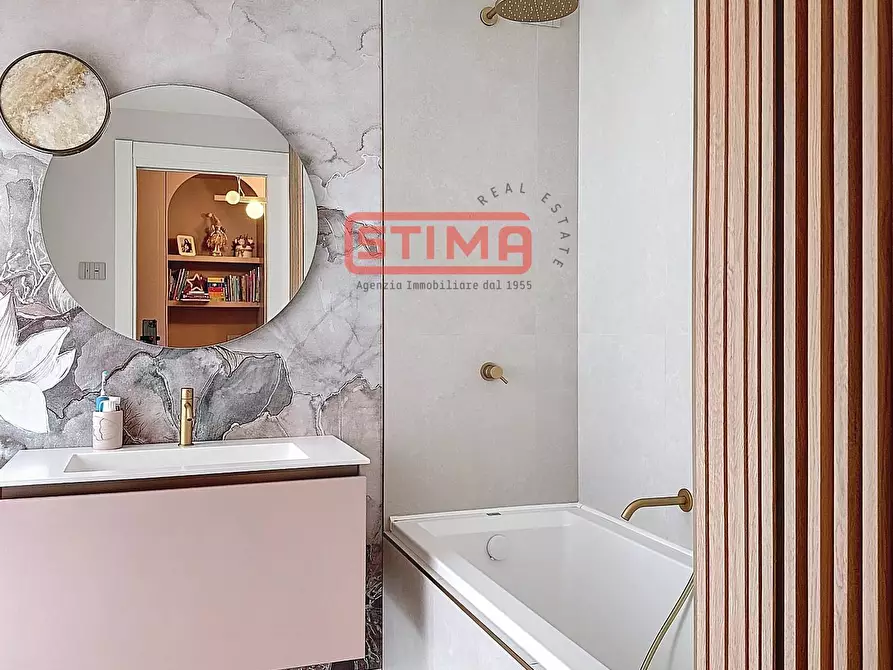 Immagine 35 di Appartamento in vendita  a Treviso