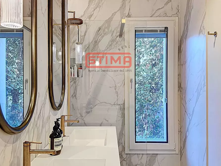 Immagine 30 di Appartamento in vendita  a Treviso