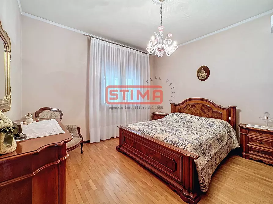 Immagine 26 di Villa in vendita  a Treviso