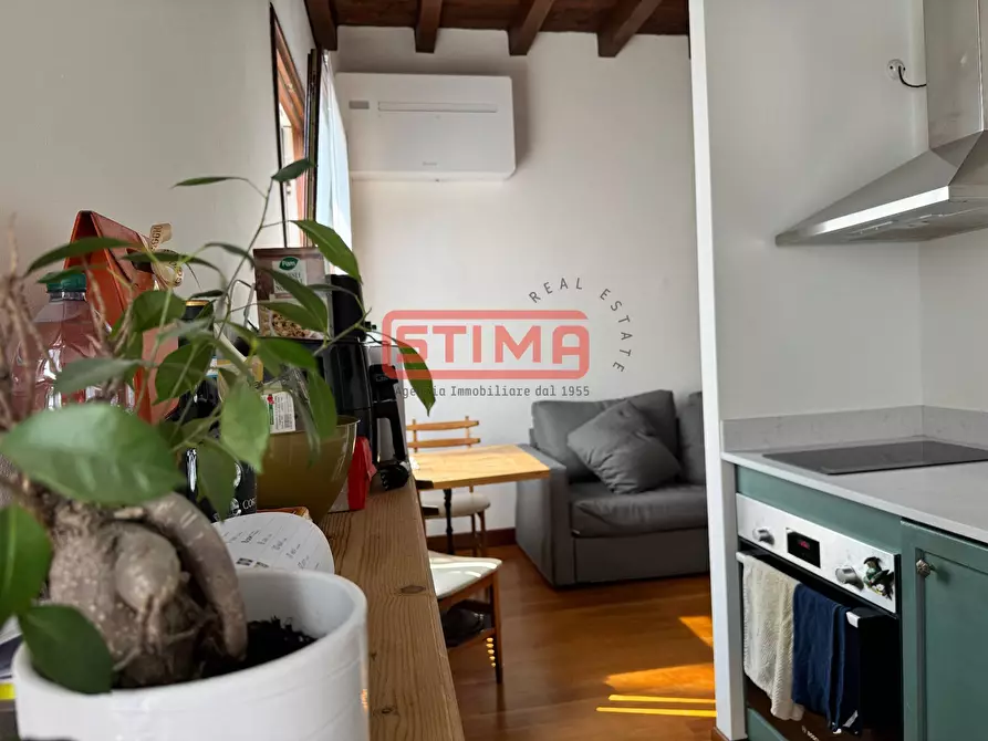 Immagine 28 di Appartamento in affitto  a Treviso