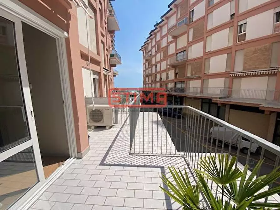 Immagine 7 di Appartamento in affitto  in largo centro commerciale 31 a Jesolo