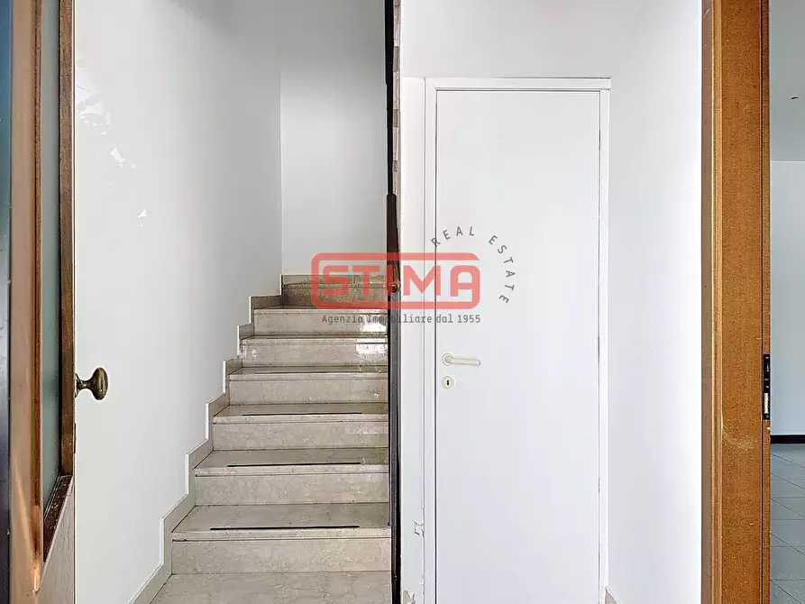 Immagine 7 di Ufficio in affitto  a Treviso