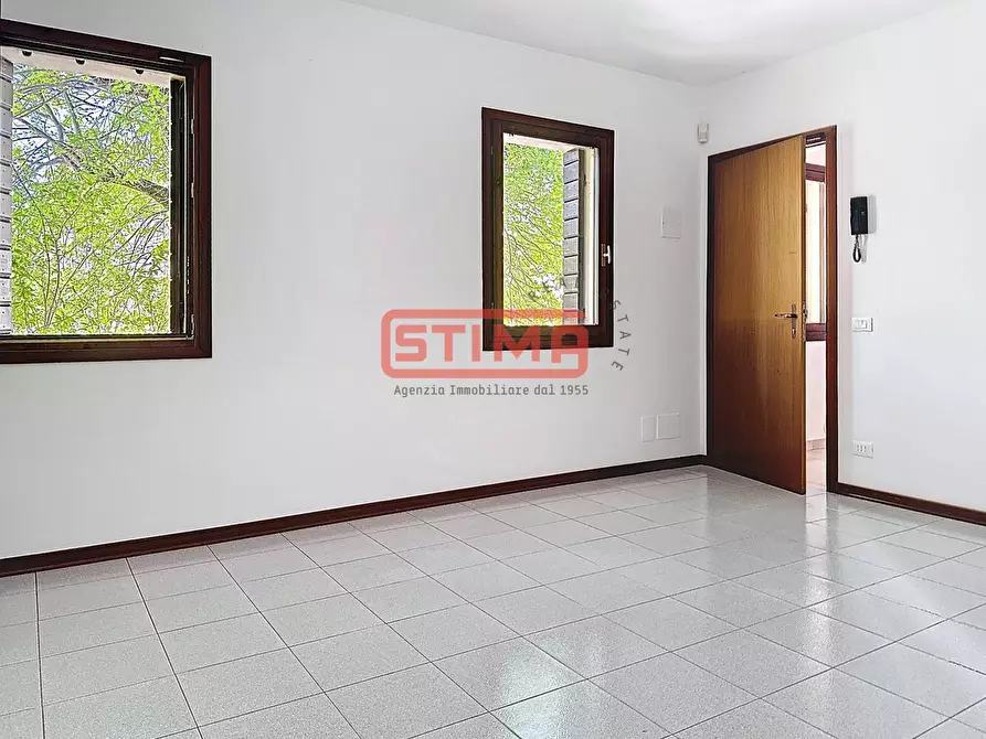 Immagine 19 di Ufficio in affitto  a Treviso