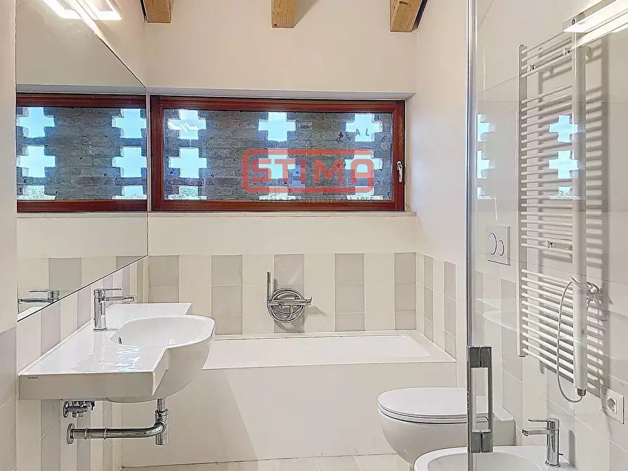 Immagine 18 di Villa in affitto  a Silea