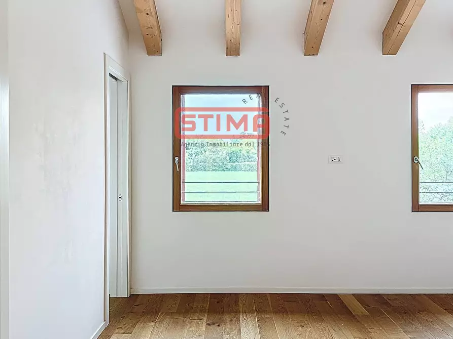 Immagine 20 di Villa in affitto  a Silea