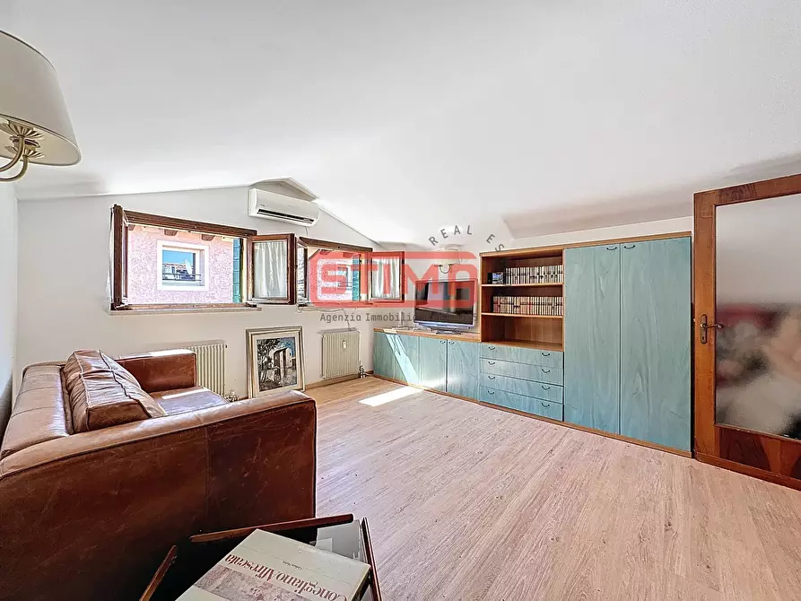 Immagine 1 di Appartamento in vendita  a Treviso