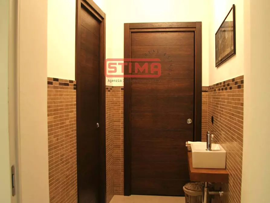 Immagine 11 di Ufficio in vendita  a Preganziol