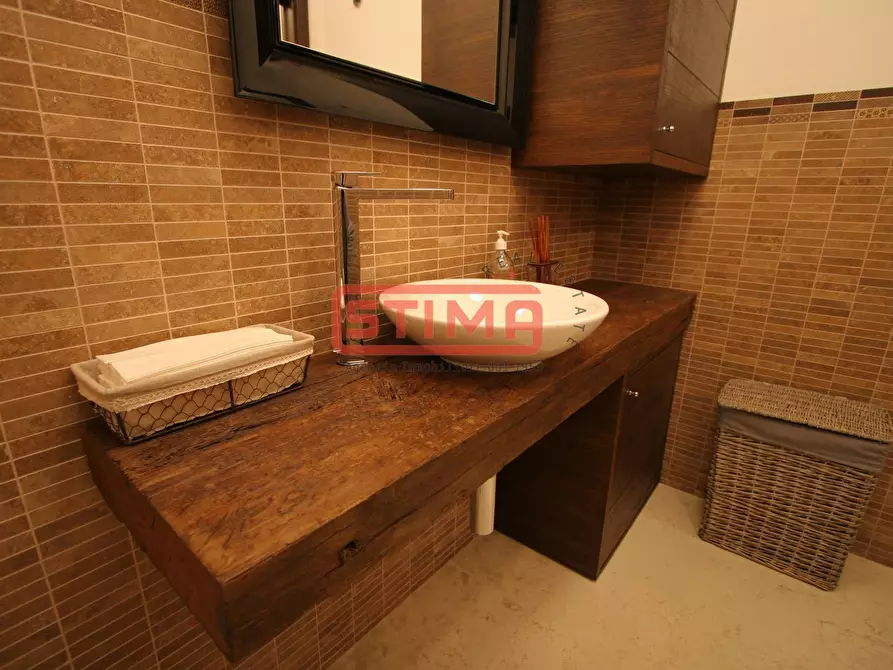 Immagine 15 di Ufficio in vendita  a Preganziol