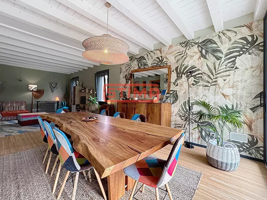 Immagine 19 di Villa in vendita  a Treviso