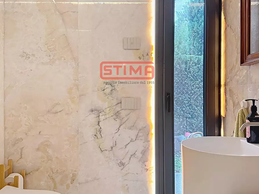 Immagine 43 di Villa in vendita  a Treviso