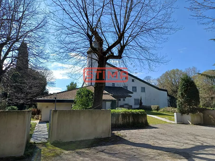 Immagine 70 di Villa in vendita  a Casier