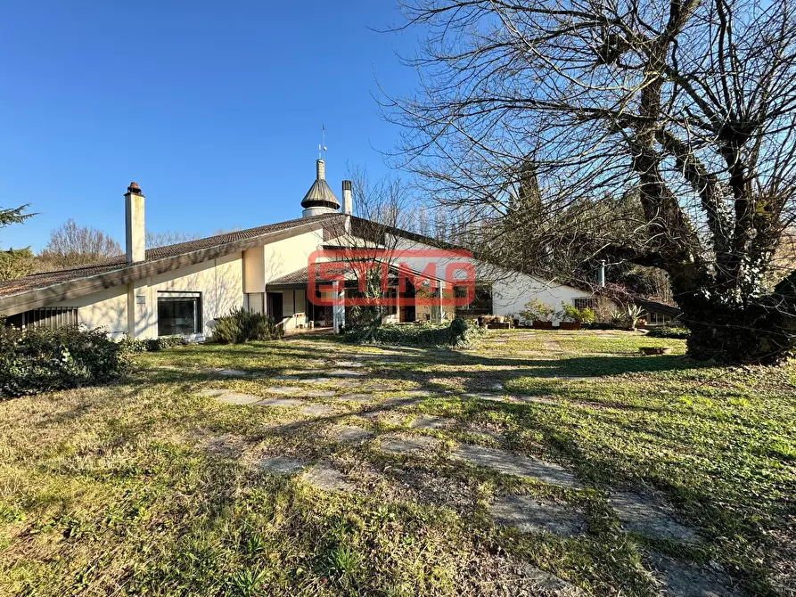 Immagine 58 di Villa in vendita  a Casier
