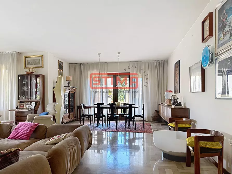 Immagine 6 di Attico in vendita  a Treviso