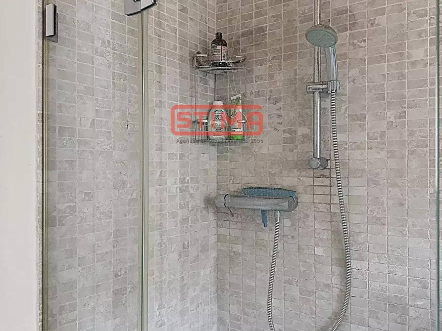 Immagine 16 di Appartamento in affitto  a Treviso