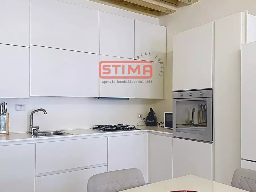 Immagine 25 di Appartamento in affitto  a Treviso