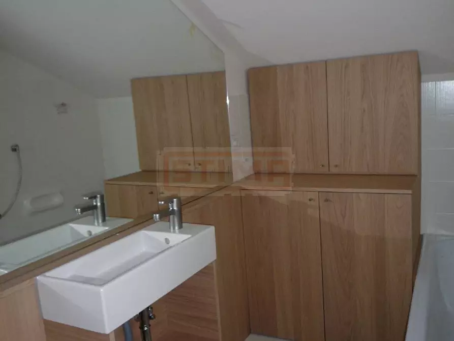 Immagine 5 di Appartamento in affitto  a Treviso