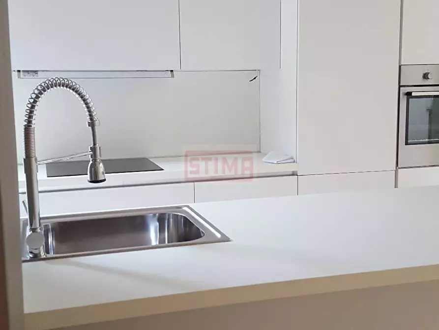 Immagine 4 di Appartamento in affitto  a Treviso