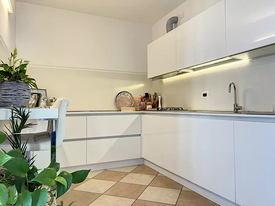 Immagine 16 di Appartamento in affitto  a Treviso