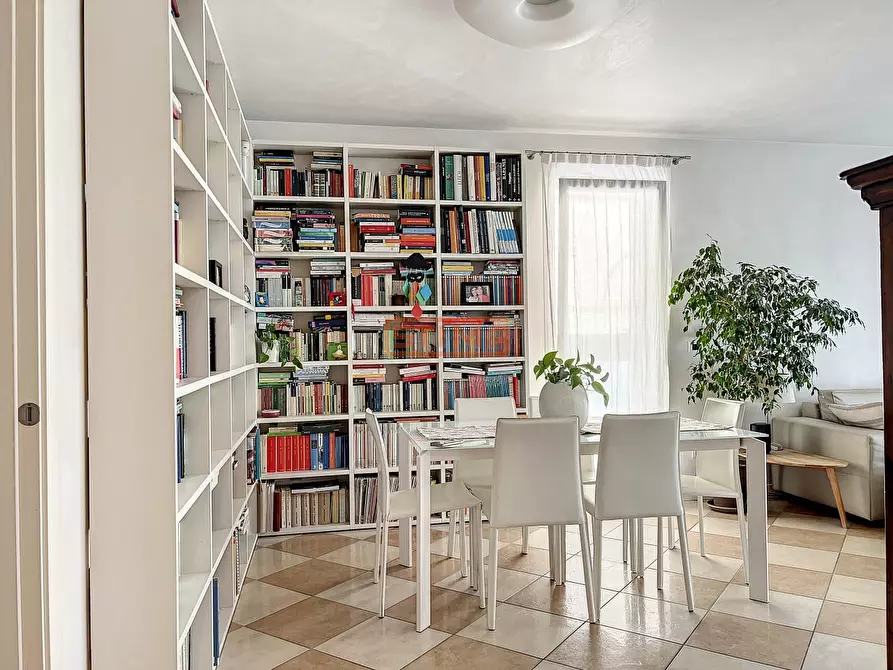 Immagine 59 di Appartamento in affitto  a Treviso